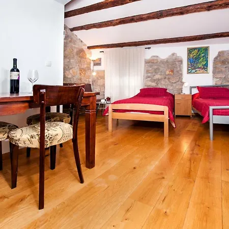 Oscar Iv With Terrace And Sea View * Rovinj