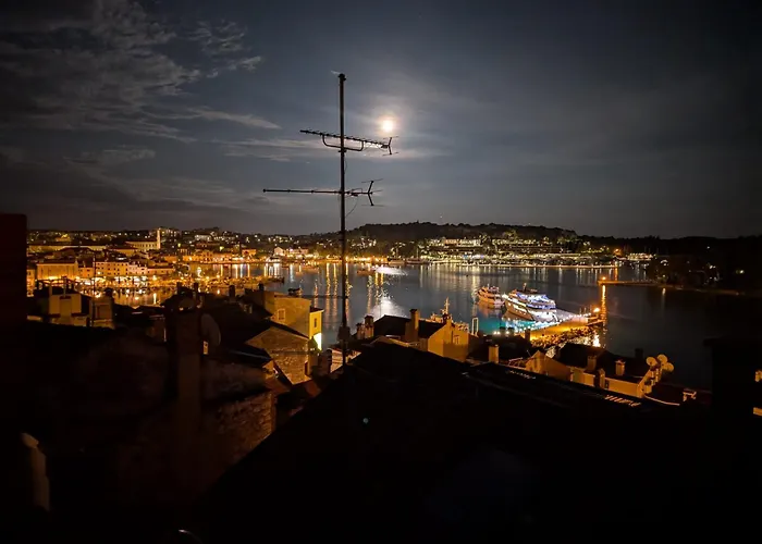 Lejlighed Oscar Iv With Terrace And Sea View Rovinj