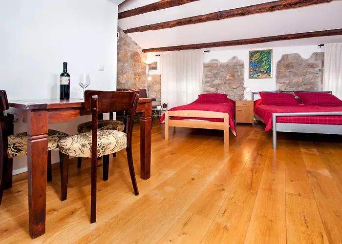 Oscar Iv With Terrace And Sea View * Rovinj