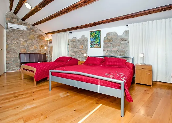 Oscar Iv With Terrace And Sea View * Rovinj