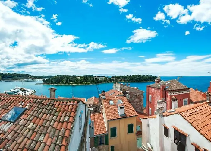 Oscar Iv With Terrace And Sea View